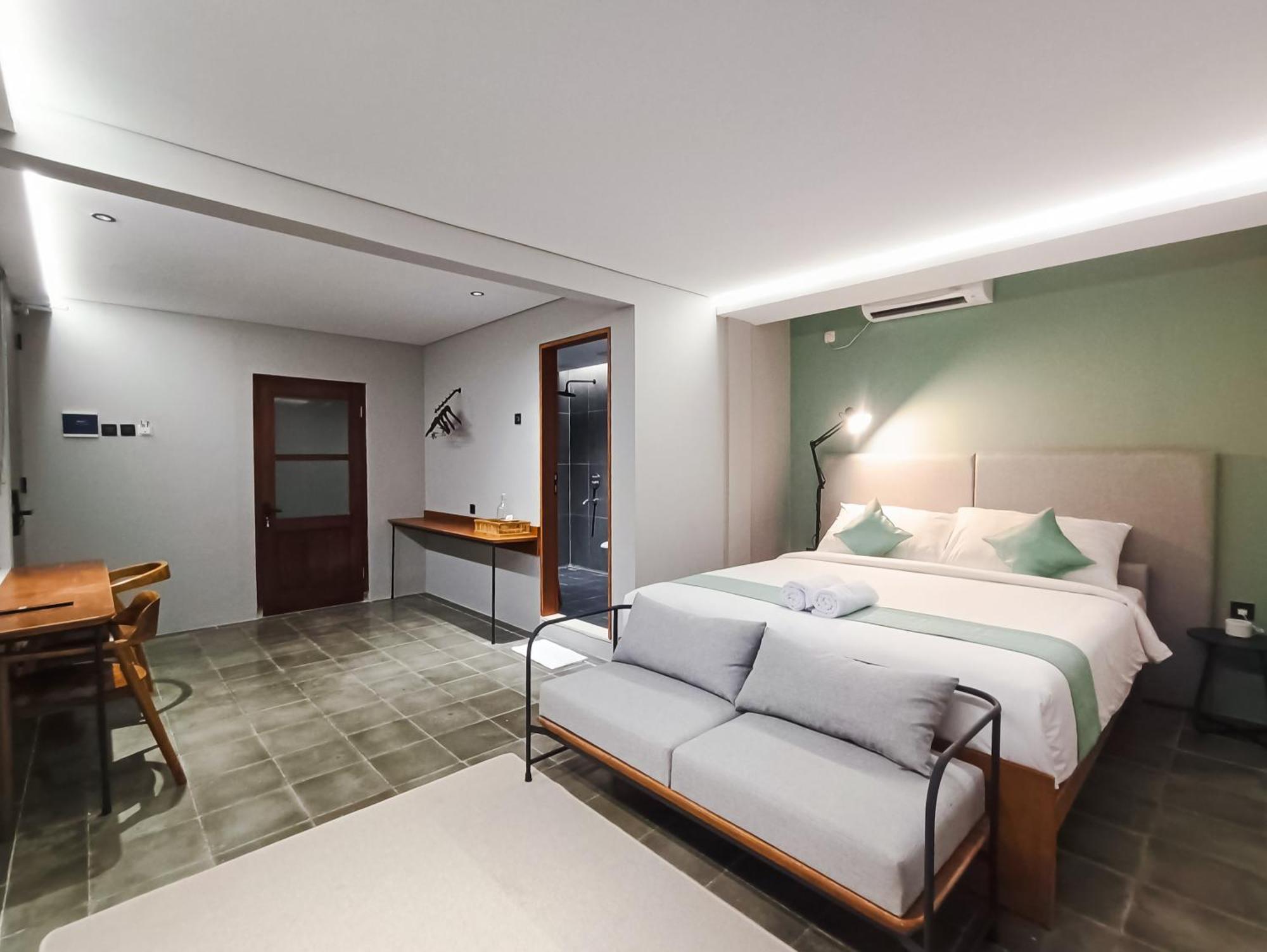 Fx Stay & Coffee Yogyakarta Exterior foto